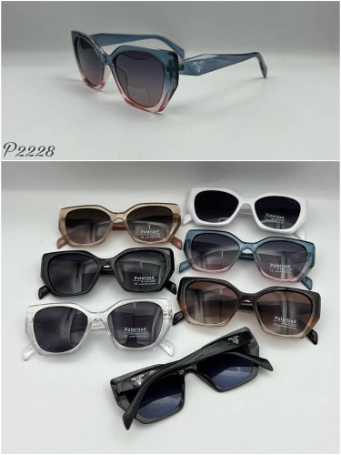 عینک آفتابی زنانه پلاریزه کائوچو پرادا PRADA مدل 2228