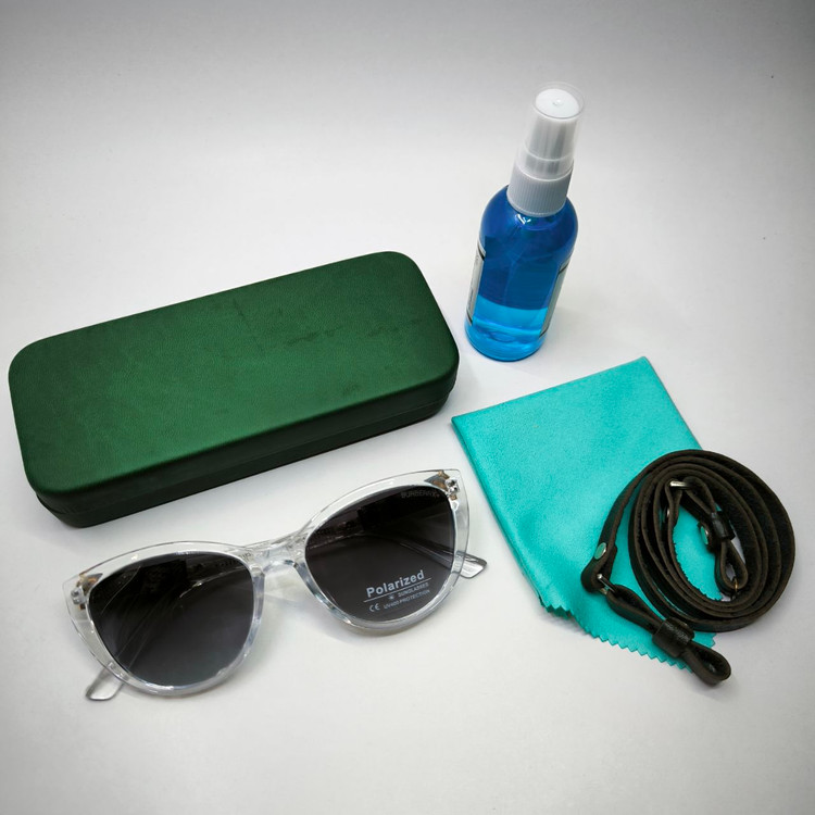 عینک آفتابی زنانه پلاریزه کائوچو بربری BURBERRY مدل 2035