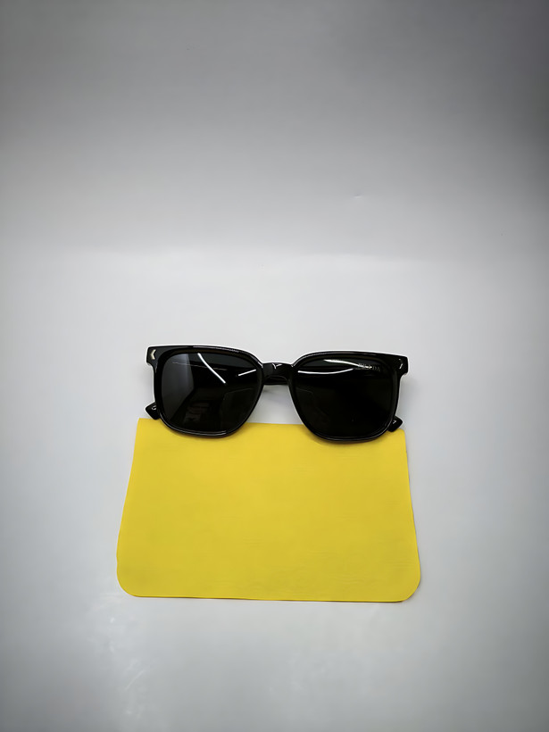 عینک آفتابی اسپرت prada کد 2546
