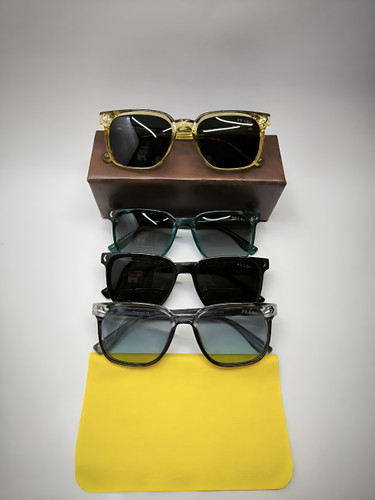 عینک آفتابی اسپرت prada کد 2546