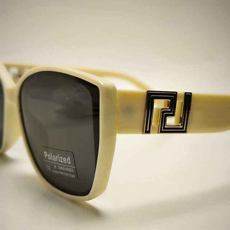 عینک آفتابی پلاریزه زنانه Versace کد 22915