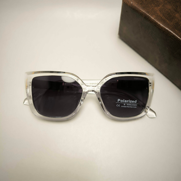 عینک آفتابی پلاریزه زنانه BURBERRY کد 8034