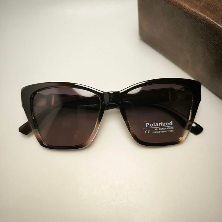 عینک آفتابی پلاریزه زنانه Dior کد 88026