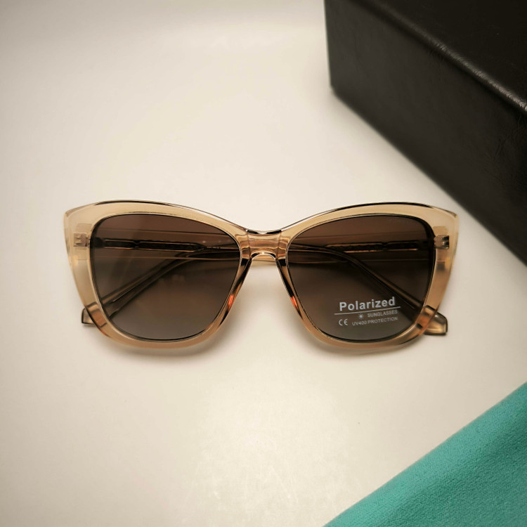 عینک آفتابی پلاریزه زنانه دسته سیمی BURBERRY کد 58203 به همراه پک لوازم جانبی