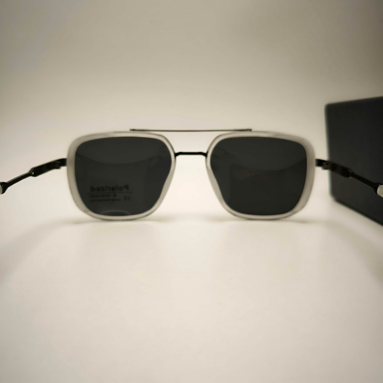 عینک آفتابی مردانه پلاریزه GUCCI کد 8055