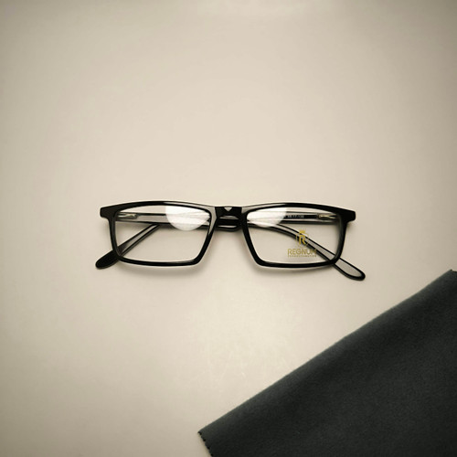 عینک طبی کائوچو REGNUM کد 2308