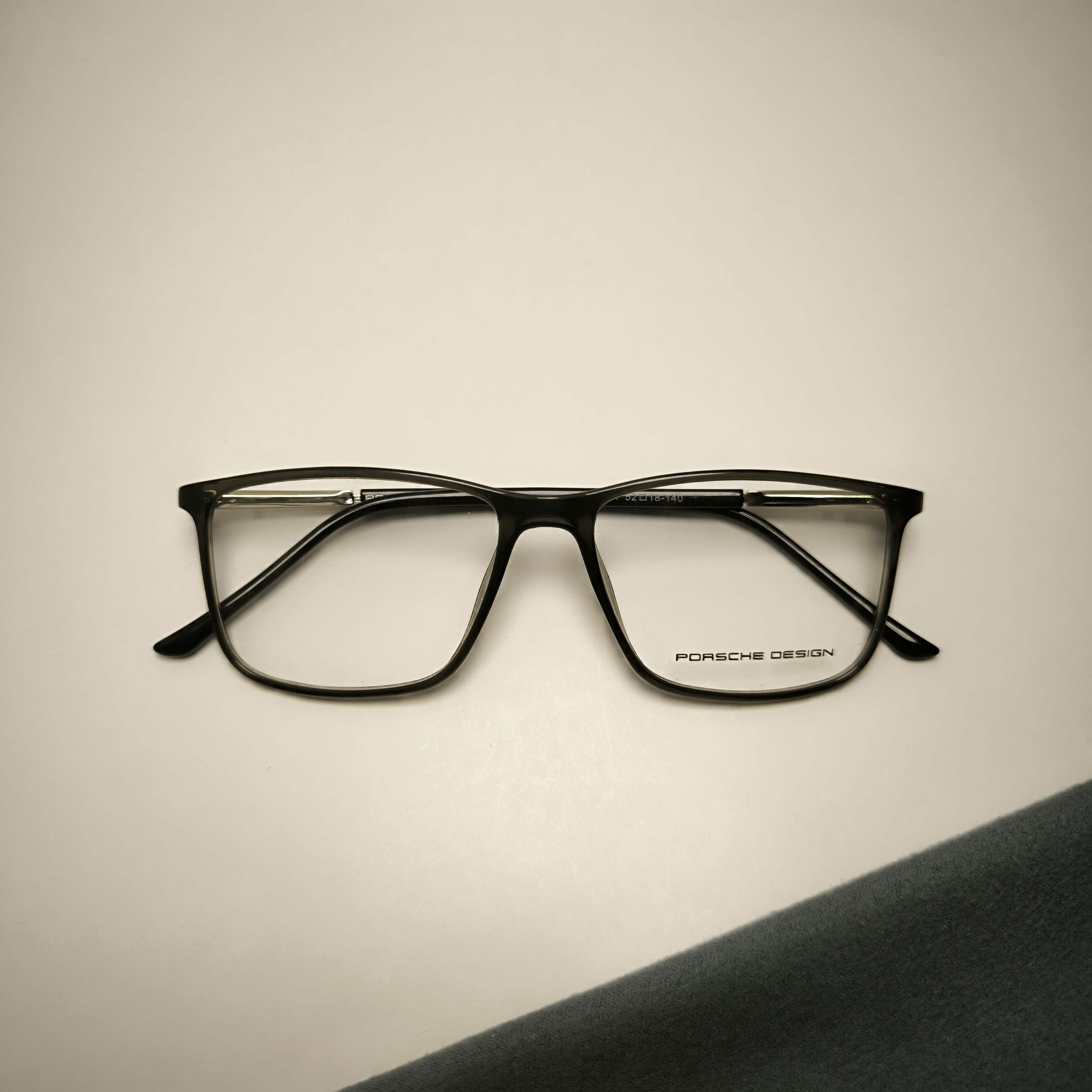 عینک طبی مردانه PORSCHE DESIGN کد 5821