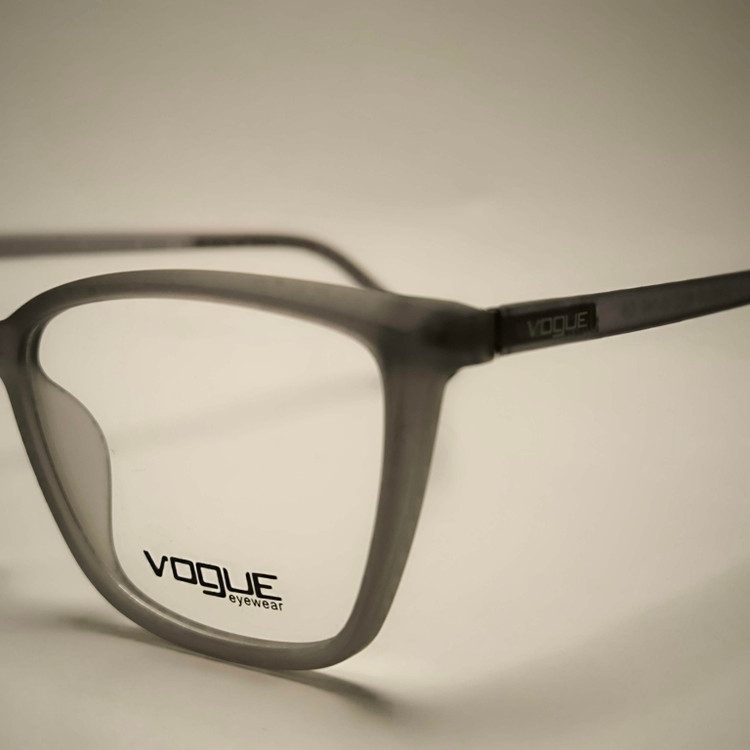 عینک طبی زنانه VOGUE کد 0013