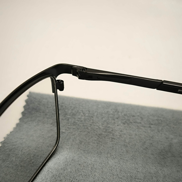 عینک طبی فلزی مردانه PORSCHE DESIGN کد 8620