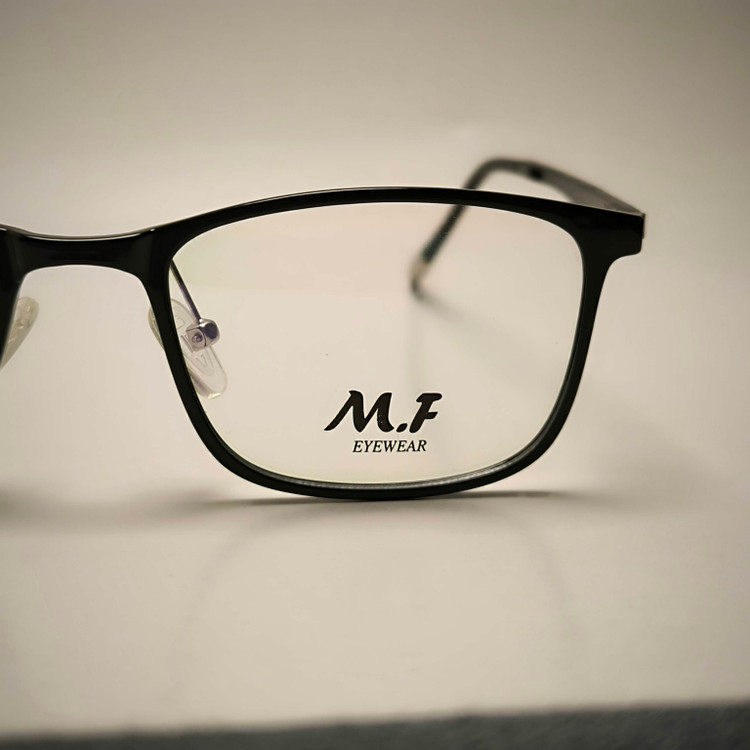 عینک طبی کائوچو مردانه M.F کد 2521