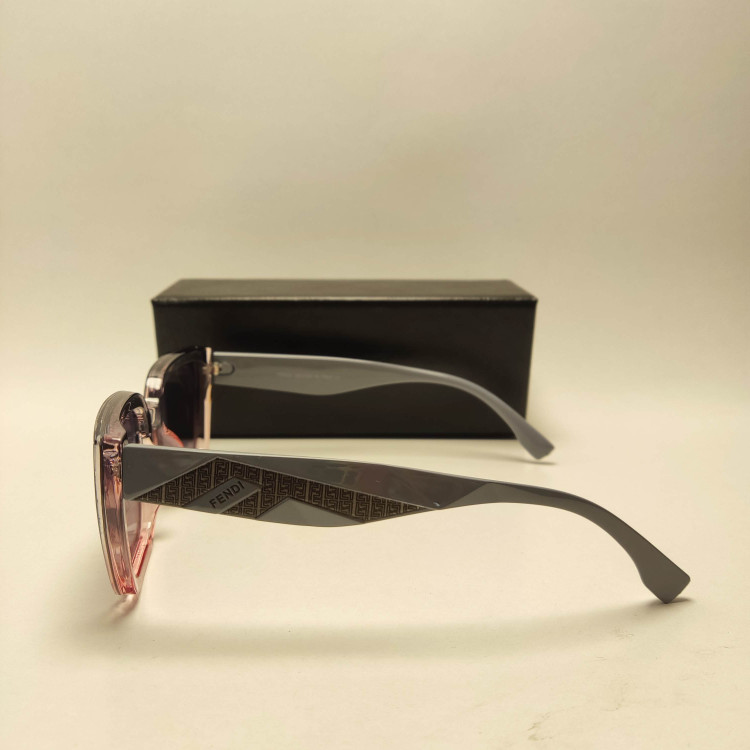 عینک آفتابی پلاریزه زنانه FENDI کد 88067