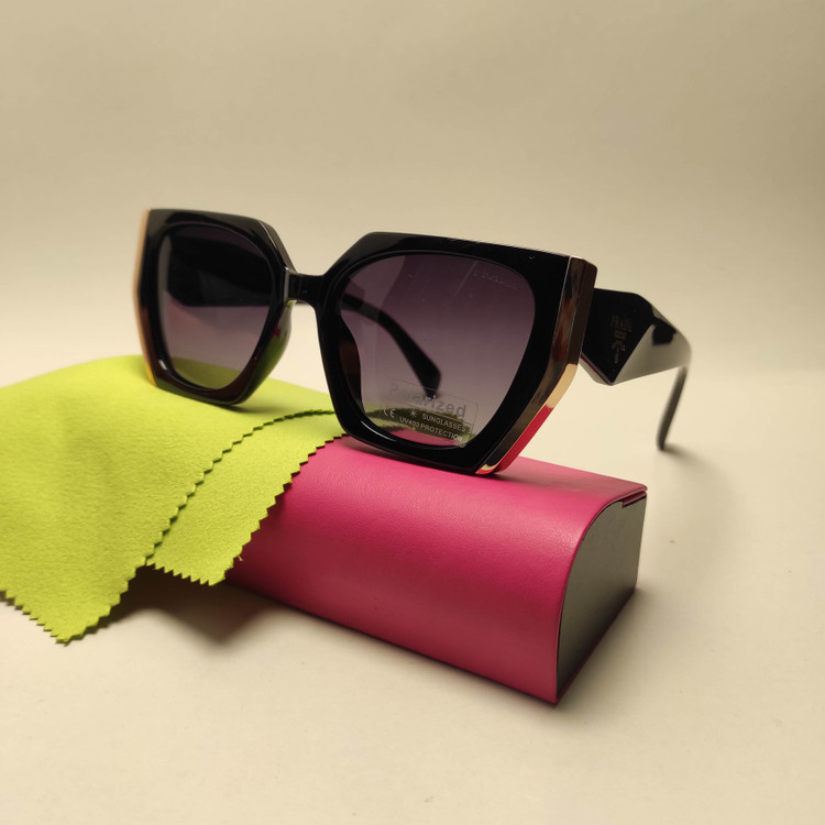 عینک آفتابی زنانه پلاریزد PRADA کد 8828