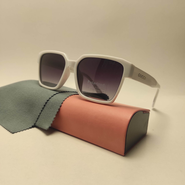 عینک آفتابی پلاریزه زنانه GUCCI کد 58212 به همراه پک لوازم جانبی