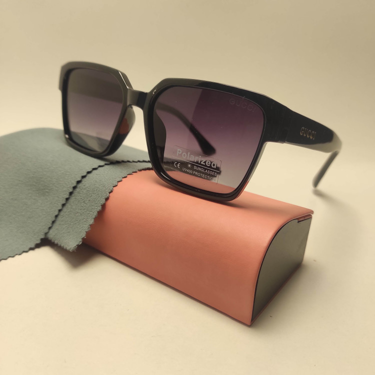 عینک آفتابی پلاریزه زنانه GUCCI کد 58212 به همراه پک لوازم جانبی