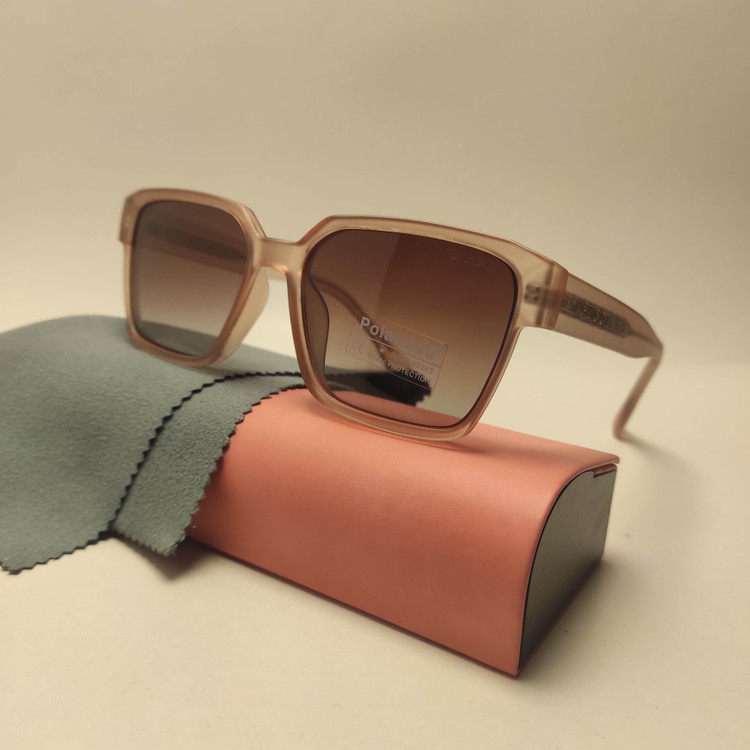 عینک آفتابی پلاریزه زنانه GUCCI کد 58212 به همراه پک لوازم جانبی