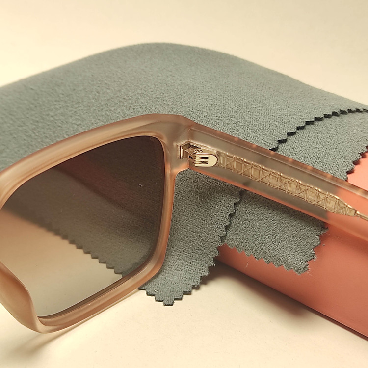عینک آفتابی پلاریزه زنانه GUCCI کد 58212 به همراه پک لوازم جانبی