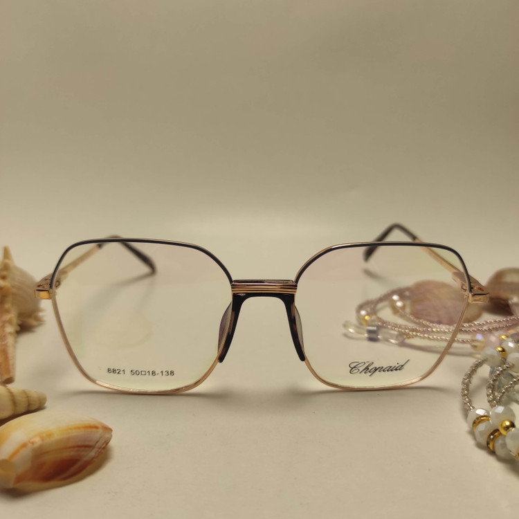 عینک طبی زنانه فلزی پد یک تیکه برند CHOPAID کد 8821