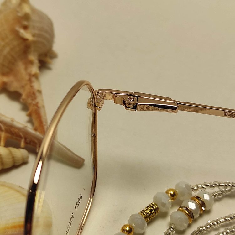 عینک طبی زنانه فلزی پد یک تیکه برند CHOPAID کد 8821