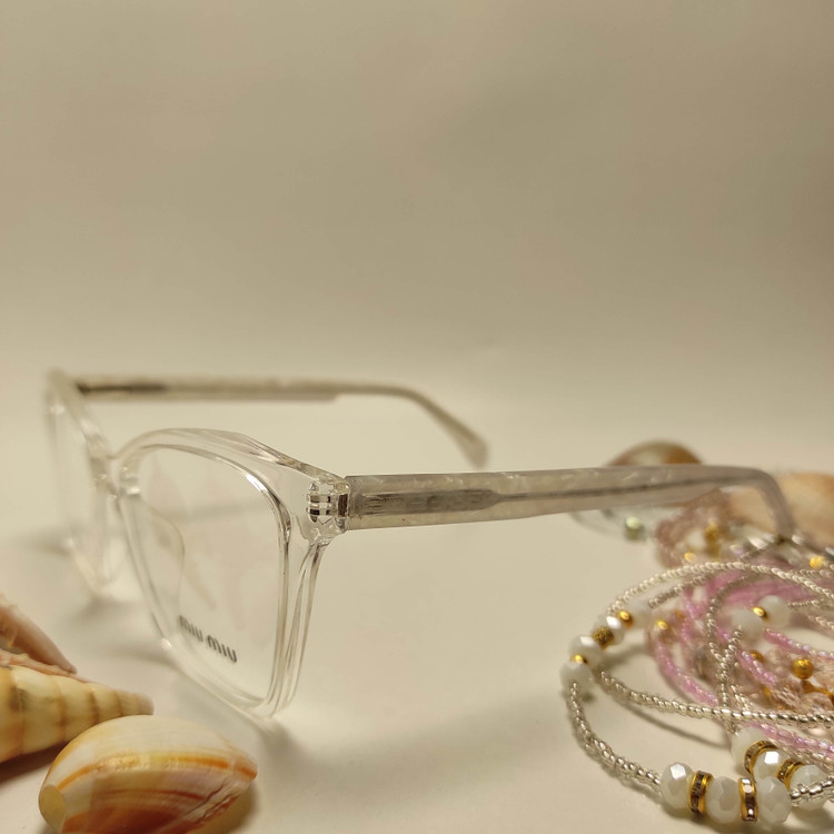 عینک طبی زنانه کائوچو اسیتیت برند MIU MUI کد 81908