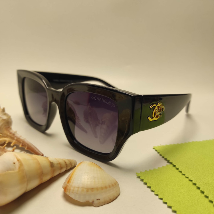 عینک افتابی زنانه پلاریزه برند CHANEL کد 5469