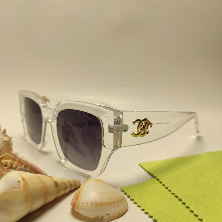 عینک افتابی زنانه پلاریزه برند CHANEL کد 5469