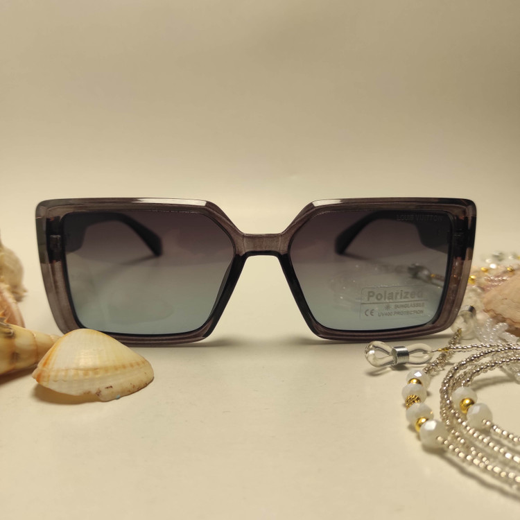 عینک افتابی زنانه پلاریزه برند LOUIS VUITTON کد 8955