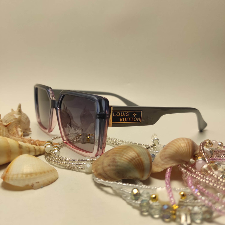 عینک افتابی زنانه پلاریزه برند LOUIS VUITTON کد 8955