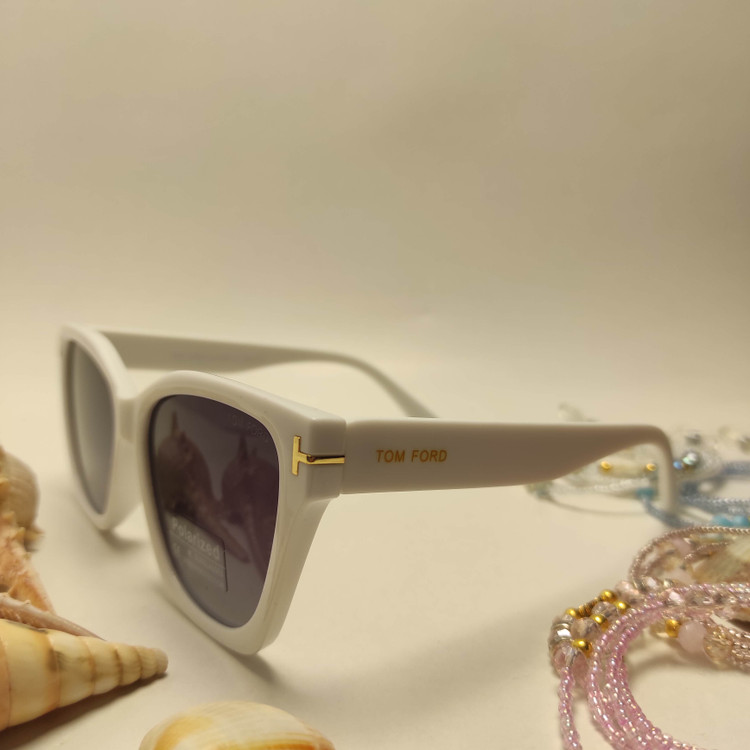 عینک آفتابی زنانه پلاریزه TOM FORD کد 8911