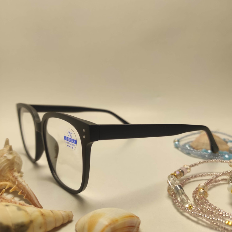 عینک طبی کائوچو بلوکات کد HB601