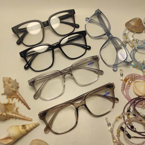 عینک طبی کائوچو بلوکات کد HB601