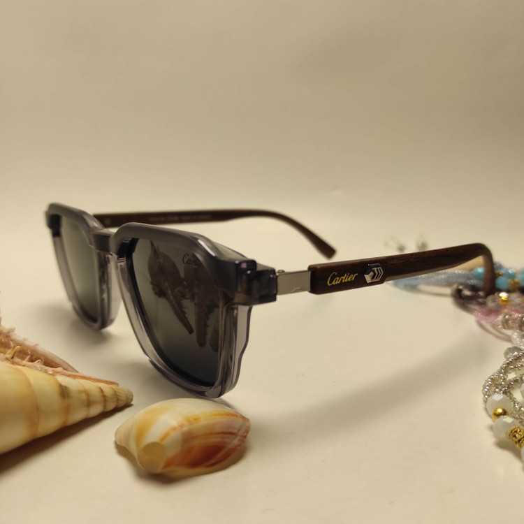 عینک آفتابی دسته چوب CARTIER کد 2525