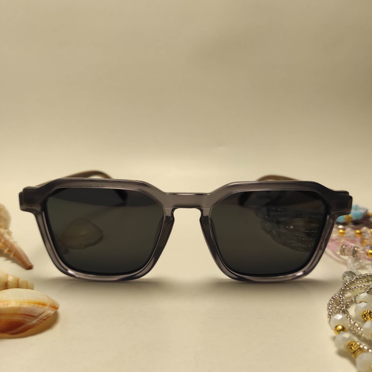 عینک آفتابی دسته چوب CARTIER کد 2525