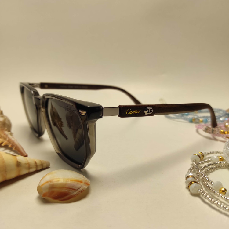 عینک آفتابی دسته چوب CARTIER کد 2508