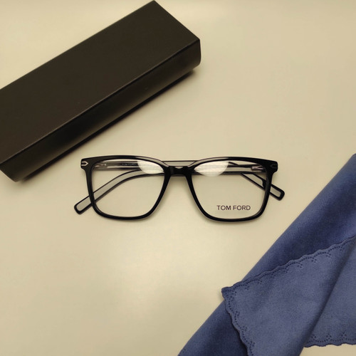 عینک طبی اسیتیت کائوچو TOM FORD کد 2648