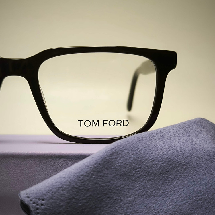 عینک طبی کائوچو اسیتیت TOM FORD کد 2642