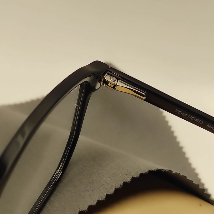 عینک طبی کائوچو اسیتیت TOM FORD کد 2434