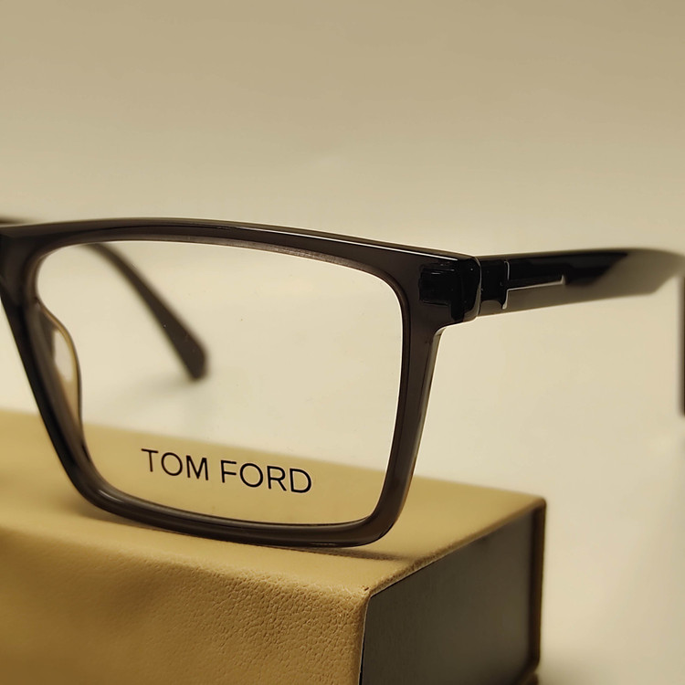 عینک طبی اسیتیت مردانه TOM FORD کد 2701