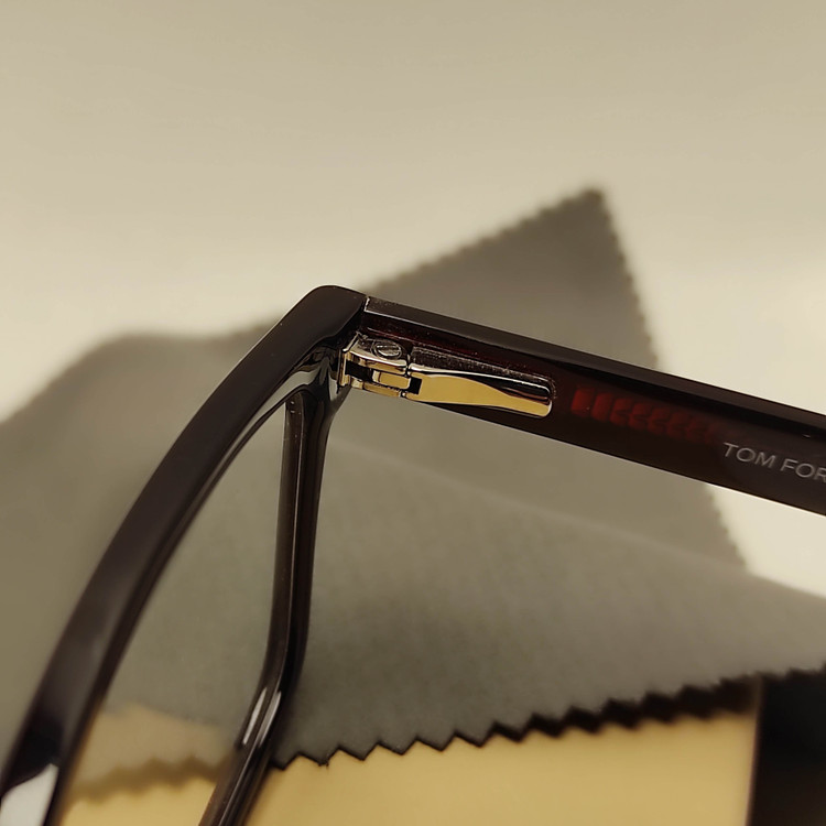 عینک طبی اسیتیت مردانه TOM FORD کد 2701