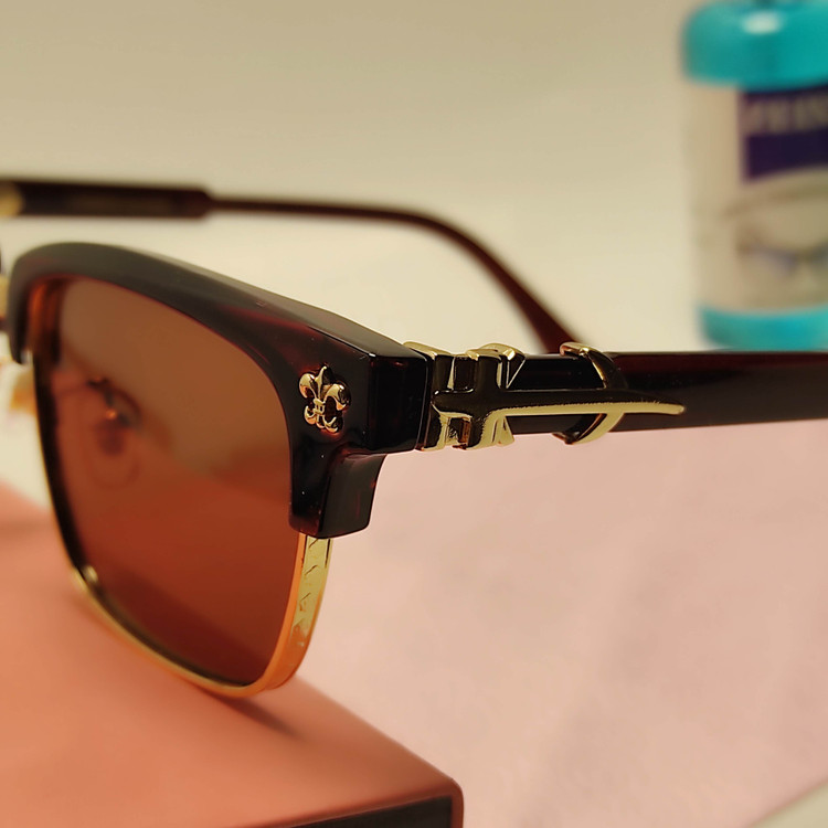 عینک آفتابی مدل کلاب مستر کروم هارتز Chrome Hearts کد 8010