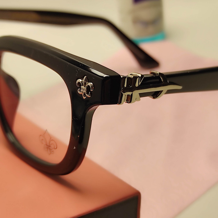 عینک طبی بلوکات مدل کروم هارتز Chrome Hearts کد 9203