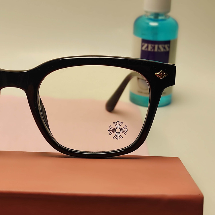 عینک بوکات طبی مدل کروم هارتز Chrome Hearts کد 9200