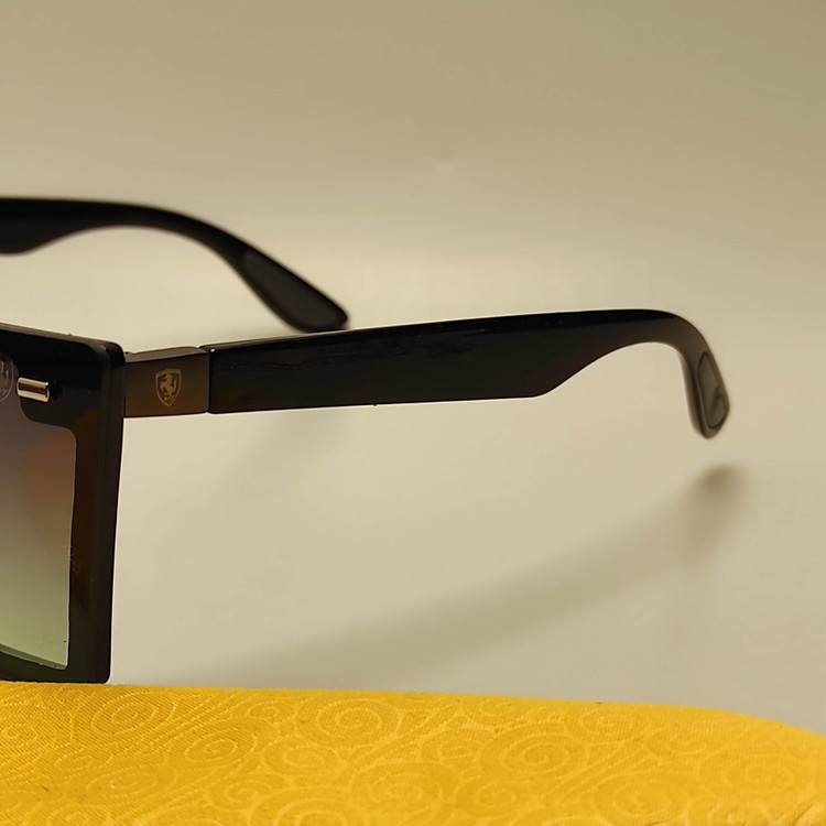 عینک آفتابی شیشه یک تکه RAY BAN کد 9020