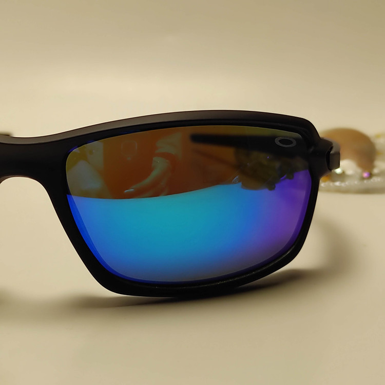 عینک آفتابی ورزشی OAKLEY کد 2026