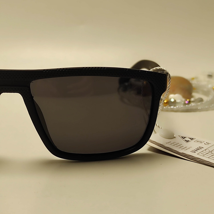 عینک آفتابی پلاریزه MATRUIIX نمای بالا