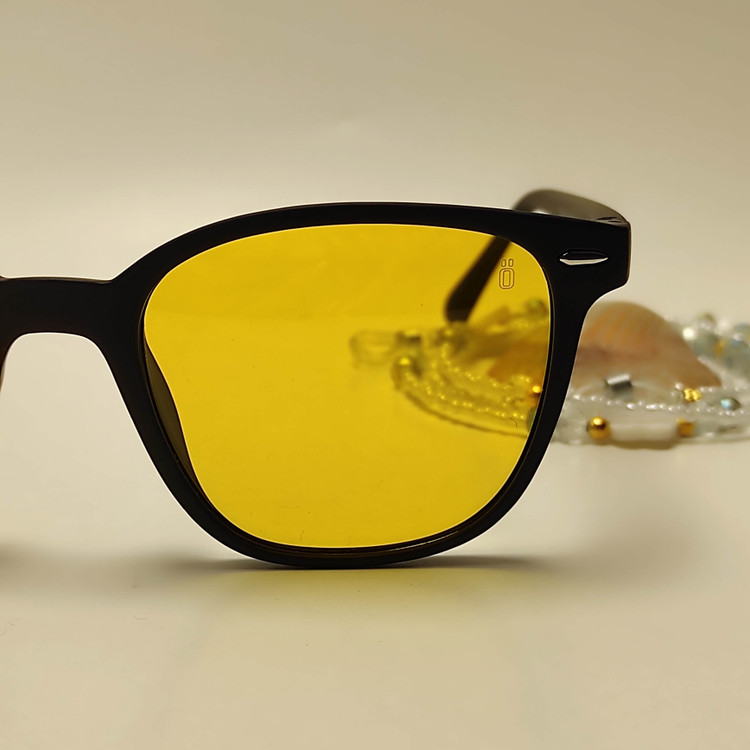 عینک دید در شب OGA 7904 نمای بغل