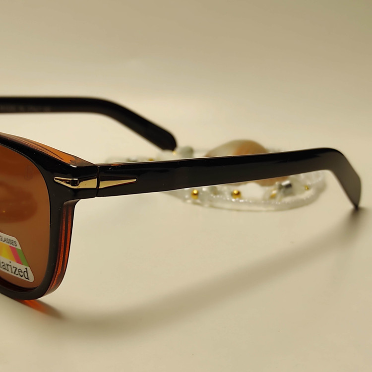 عینک آفتابی DAVID BECKHAM 22832 نمای بغل