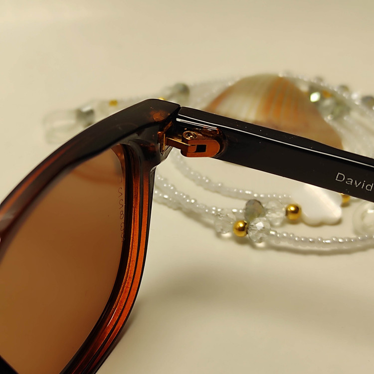 عینک آفتابی کائوچو دیوید بکهام بستهبندی