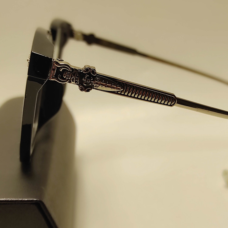 عینک بلوکات طبی مدل کروم هارتز Chrome Hearts کد 2820 - Chrome Hearts - عینک بلوکات