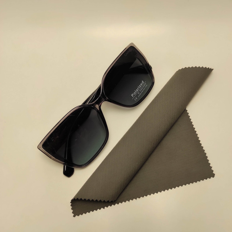 عینک آفتابی کائوچو زنانه چنل Chanel کد 88088 - CHANEL - آفتابی زنانه پلاریزه