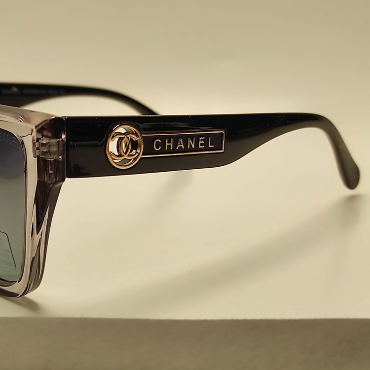 عینک آفتابی کائوچو زنانه چنل Chanel کد 88036 - CHANEL - آفتابی زنانه